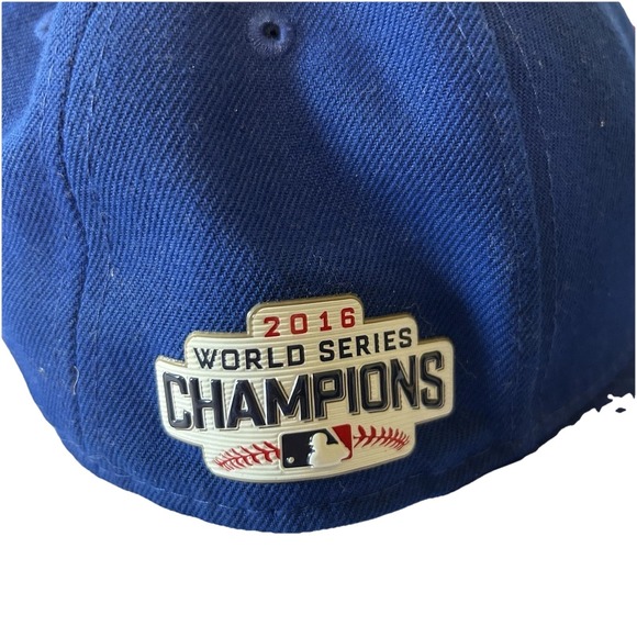 Chicago Cubs 2016 World Series Champions Fitted‎ Cap Fitted Hat Size 7 - Picture 2 of 5